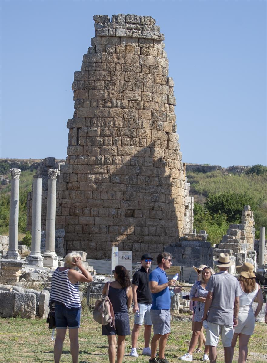 Alman basınından Türk turizmine övgü