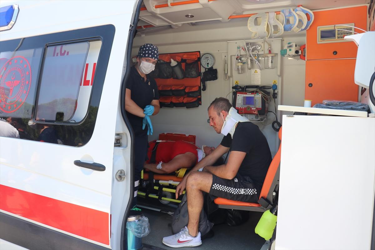 Bursa'da trafik kazası: 1 ölü, 5 yaralı