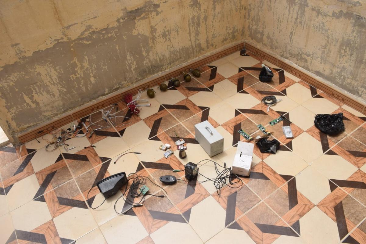 Telabyad'da teröristlere ait patlayıcı malzemeler bulundu