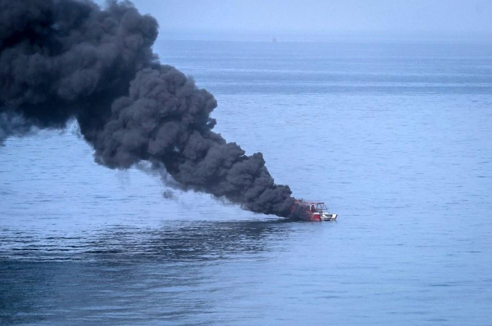 İran, ilk kez yer altından füze ateşledi