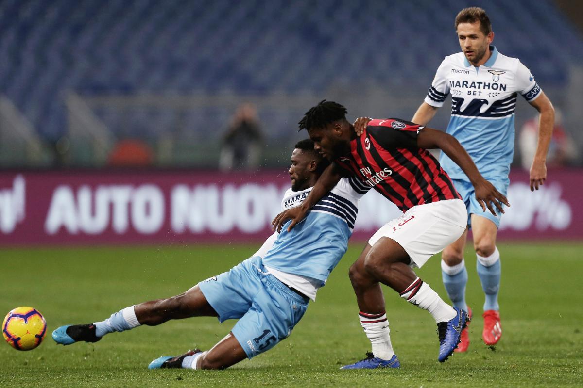 Başakşehir, Laziolu stoper Bastos'un peşinde