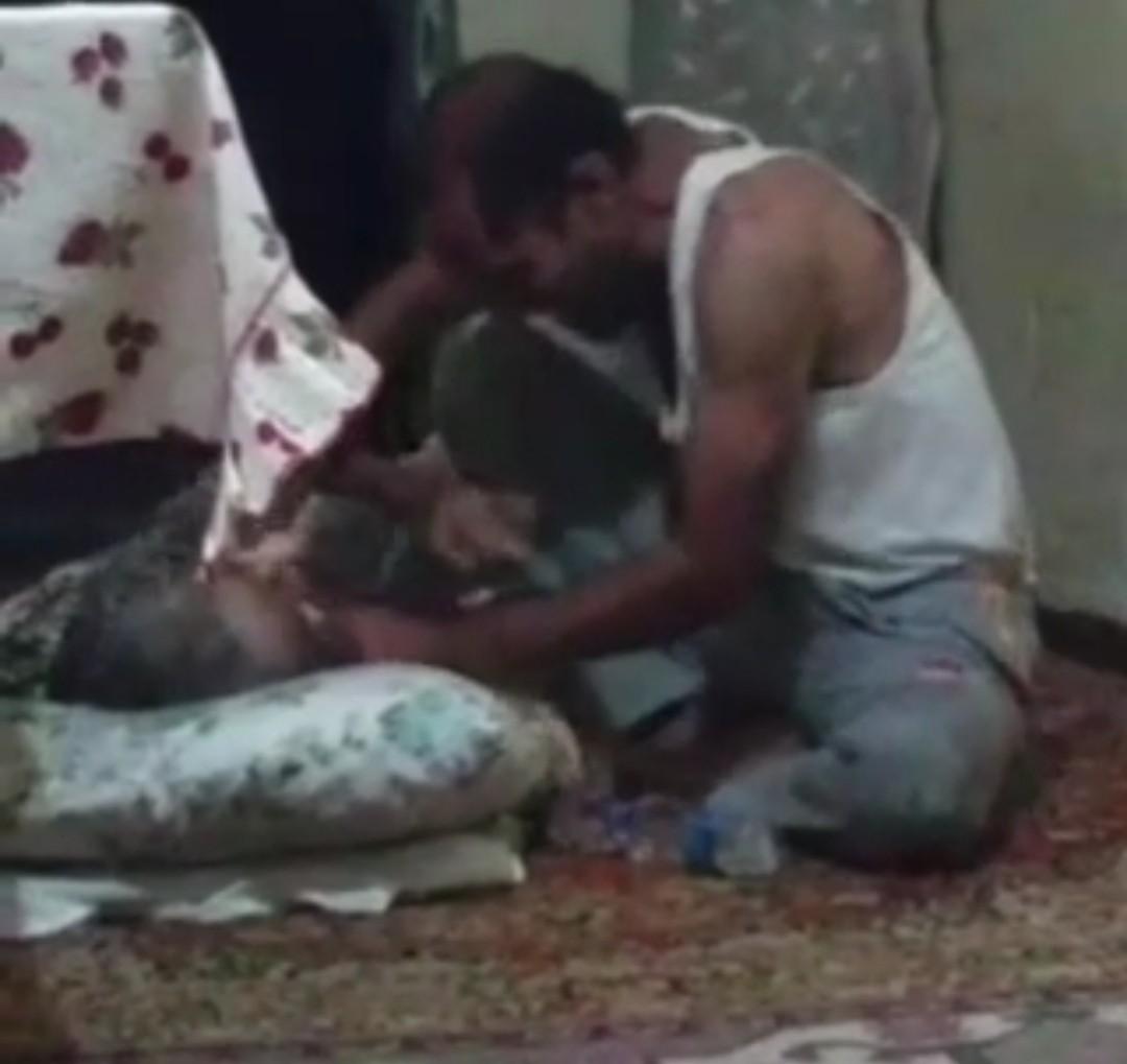 Elazığ'da yatalak anneye işkence