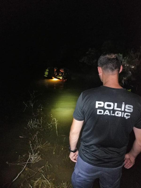 Bilecik'te eşini ve kızını gölette kaybetti