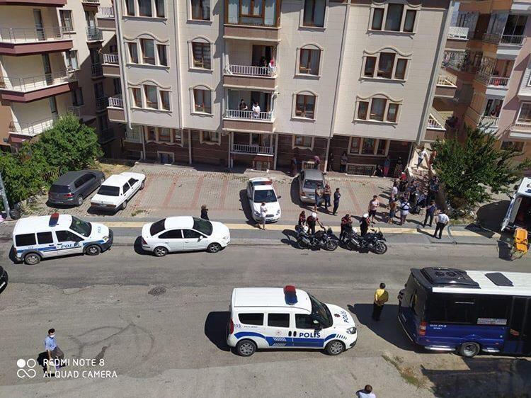 Ankara'da bir kişi tartıştığı eşini öldürdü