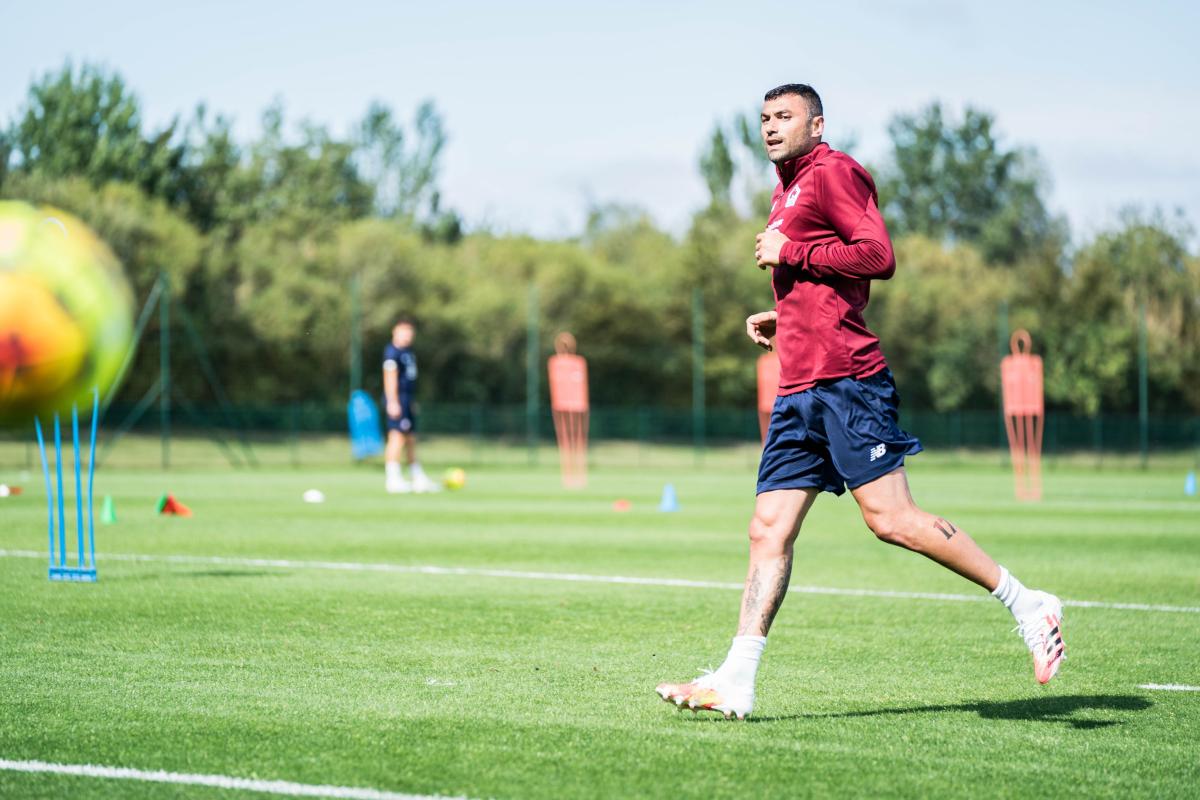 Lille, Burak Yılmaz'ı açıkladı