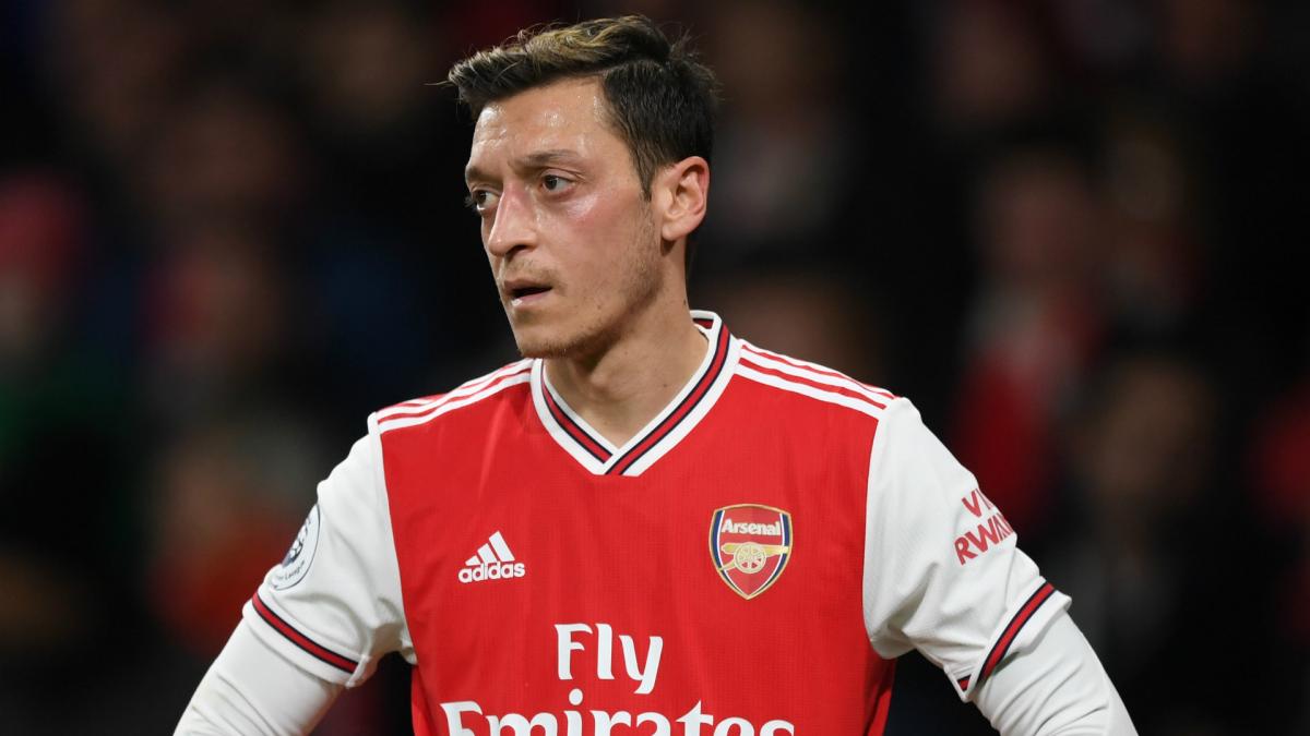Mesut Özil, FA Cup Finali'nde kadroya alınmadı