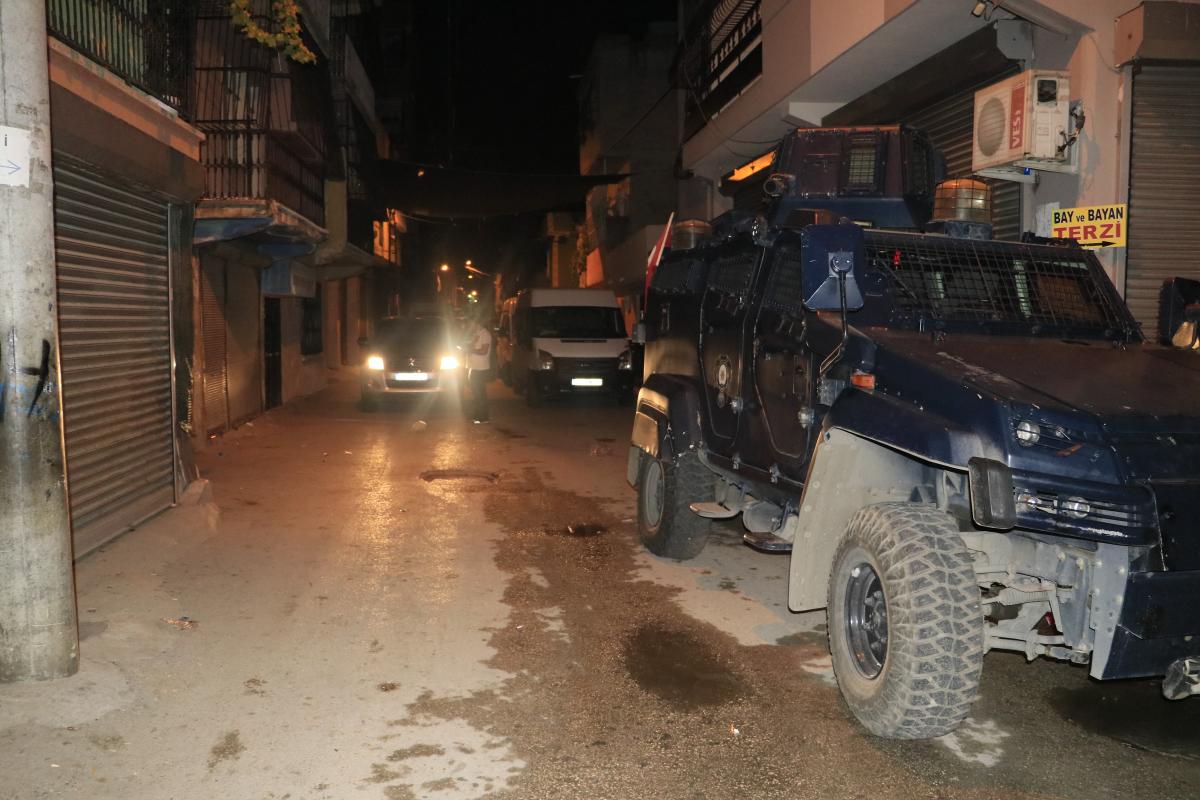 Adana'da bir ev kundaklandı