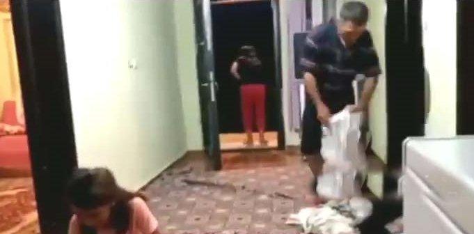 Bingöl'de görme engelli eşini darbetti