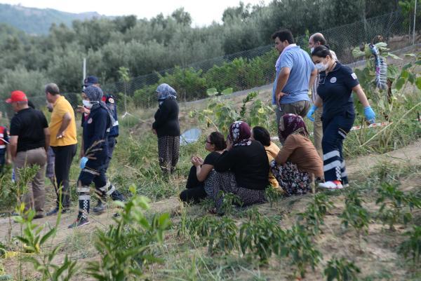 Adana'da su kuyusunda hayatını kaybeden 4 kişi defnedildi