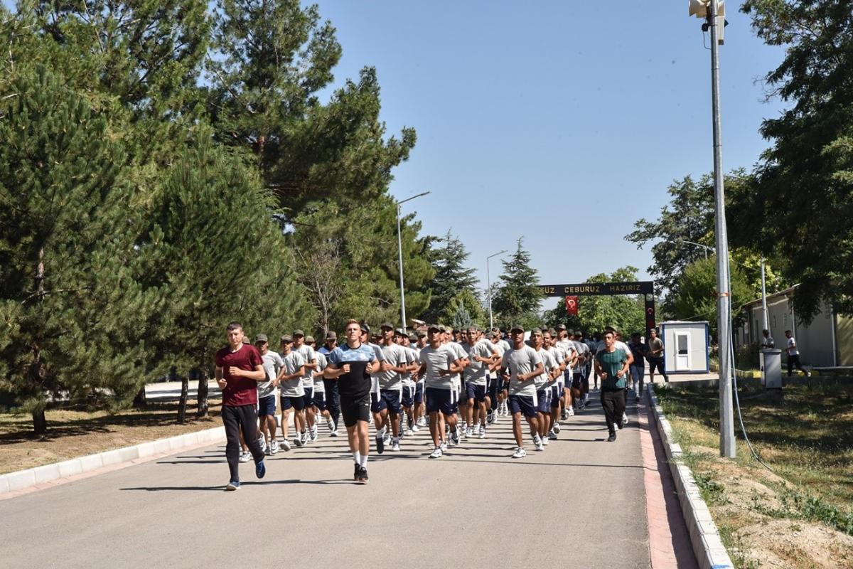 Isparta'da Libyalı öğrencilerin eğitimleri devam ediyor