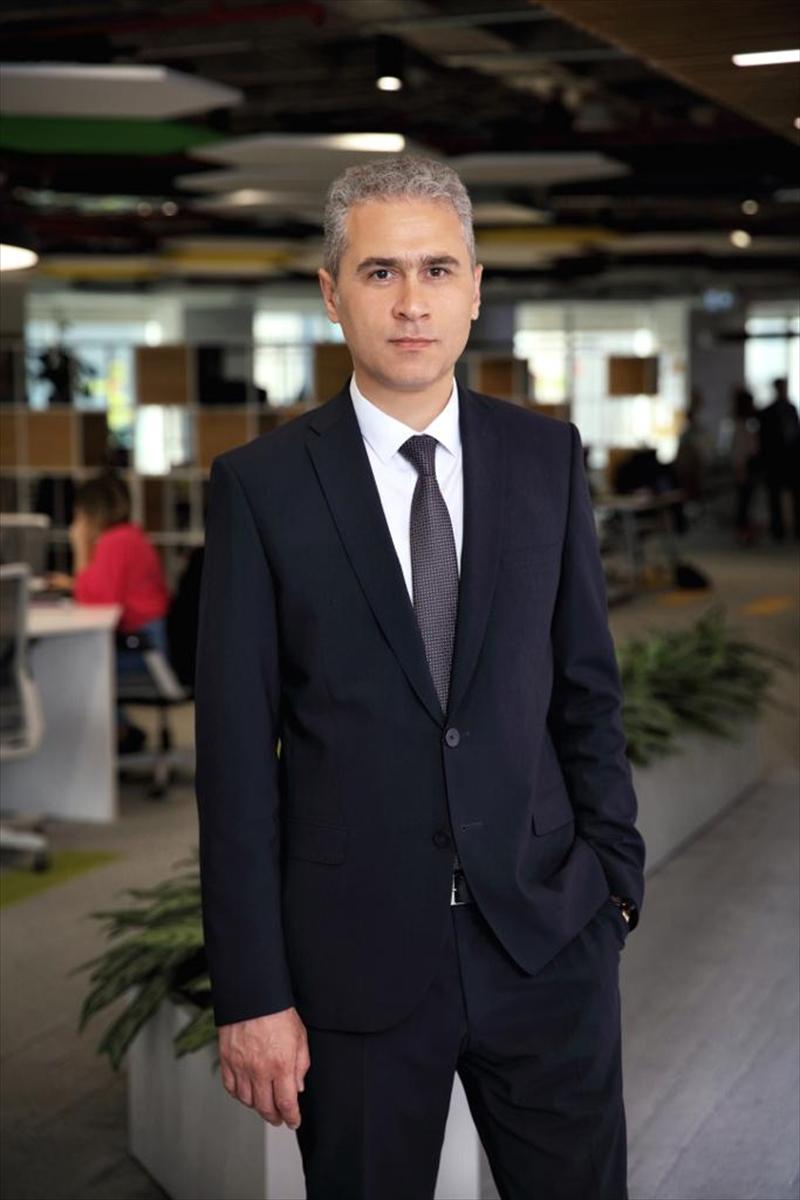 İş Bankası üst yönetiminde değişikliğe gidildi