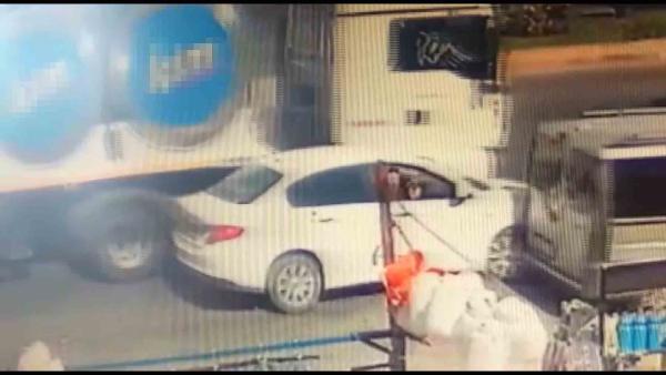 Konya'da, kaza sonrası darbedilen sürücü kamerada