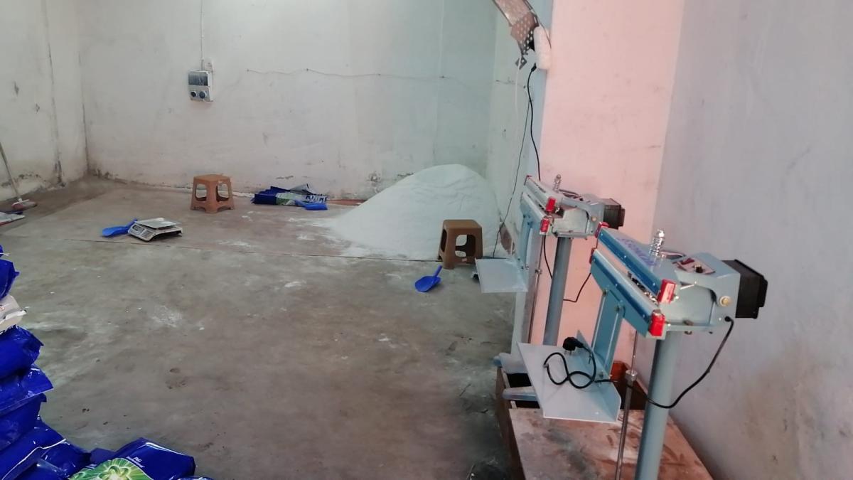 Tuzla’da çok sayıda kaçak deterjan ele geçirildi