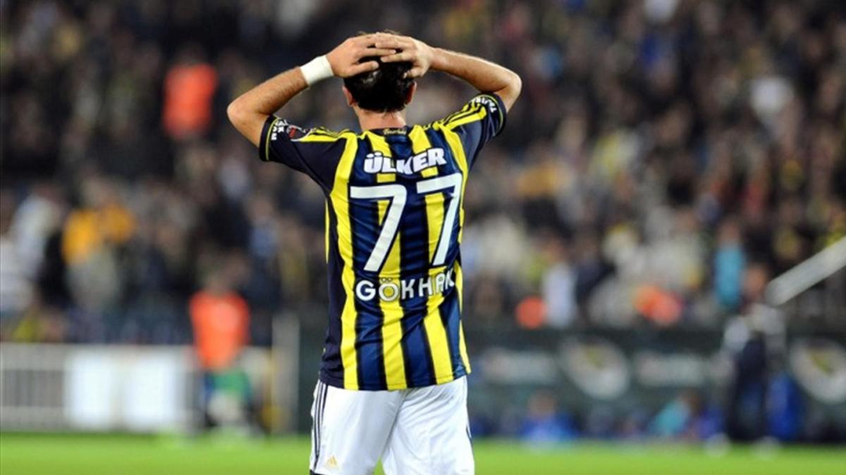 Mert Hakan ile Gökhan Gönül beklemede