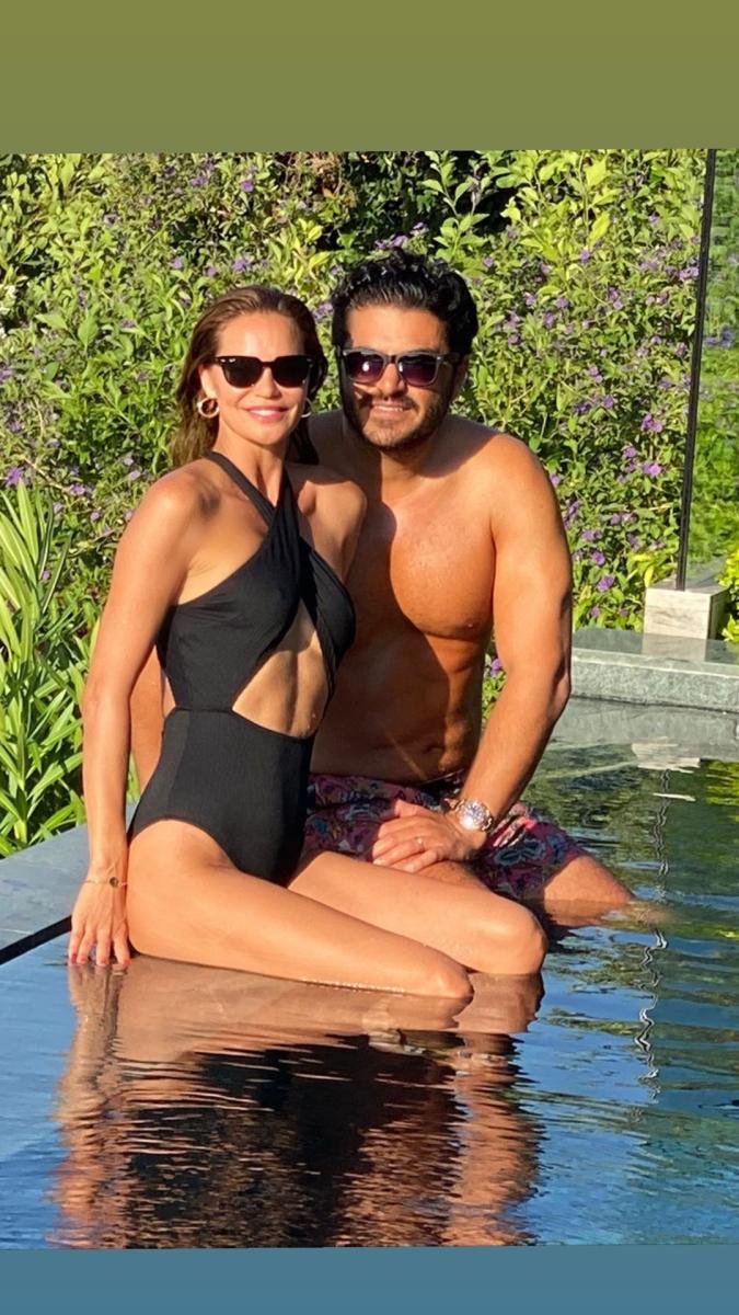 Ebru Şallı'dan tatil pozları