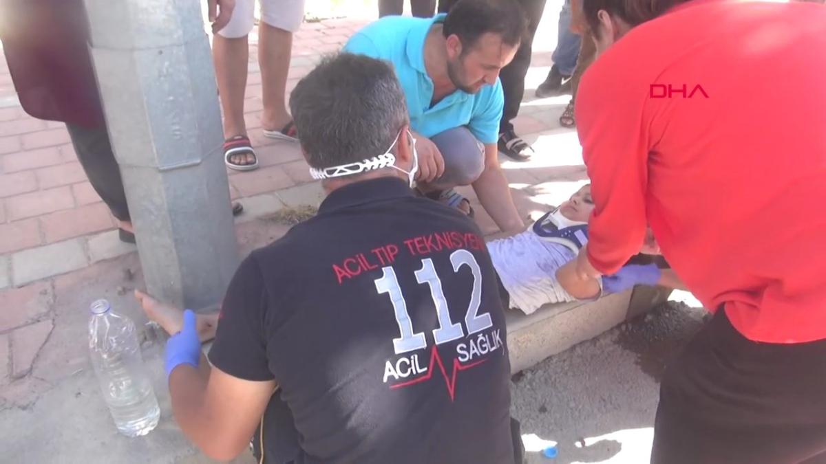 Karaman'da otomobil çarpınca kurtulacak mıyım diye ağladı