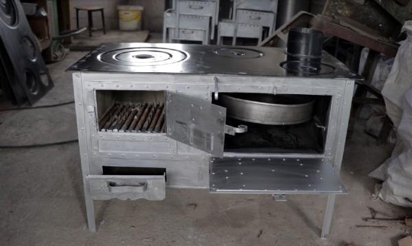 Trabzon'da 87 yaşındaki kuzine ustasının çalışma azmi