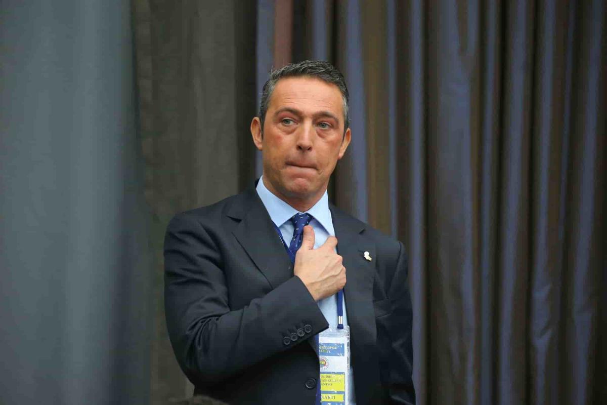 Ali Koç'tan Fatih Terim'in 1905 TL maaşına gönderme