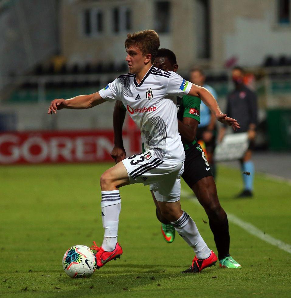 Rıdvan Yılmaz'a Stuttgart talip oldu