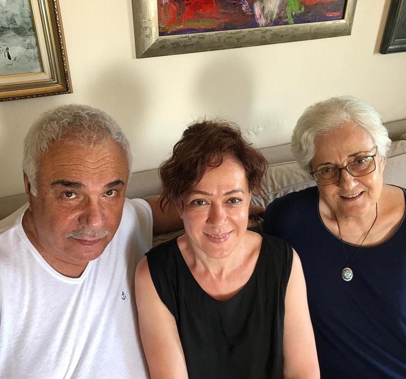 Bennu Yıldırımlar’dan Yaprak Dökümü paylaşımı