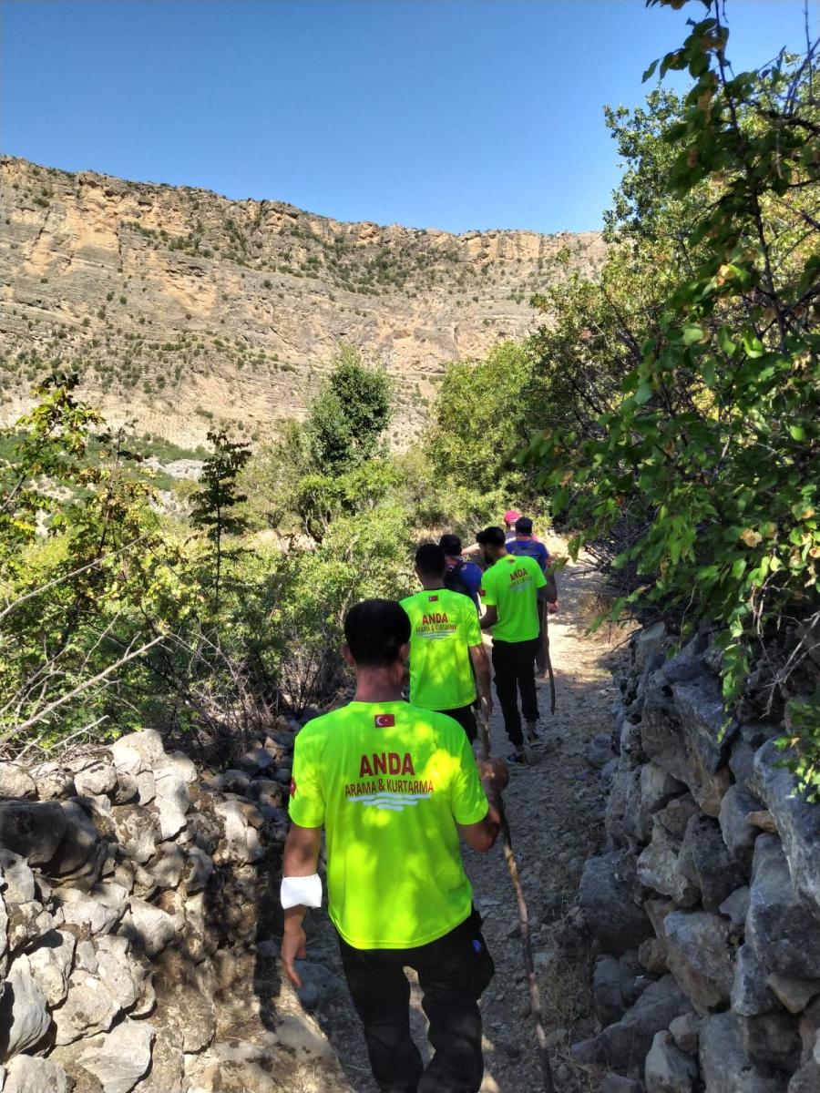 Diyarbakır'da kaybolan Miraç Çiçek, 9 gündür aranıyor