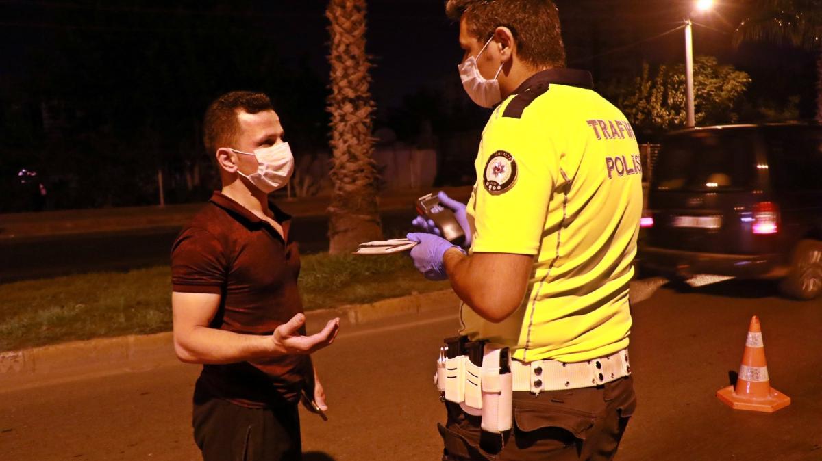 Antalya'da sürücülere alkol denetiminde ilginç diyalog