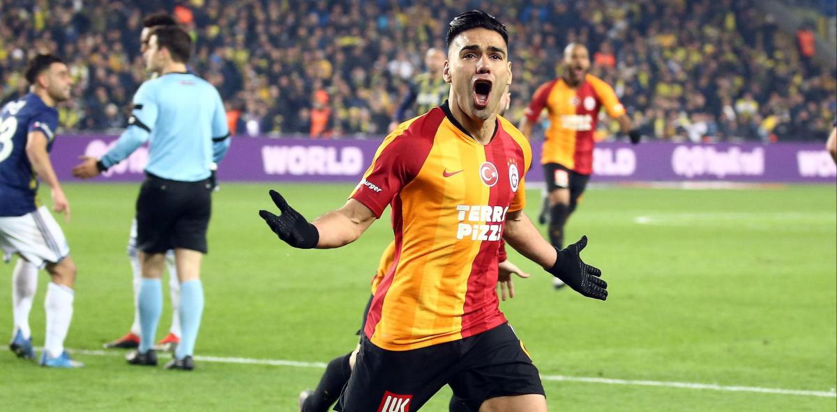 Radamel Falcao'ya maaşında indirim talebi