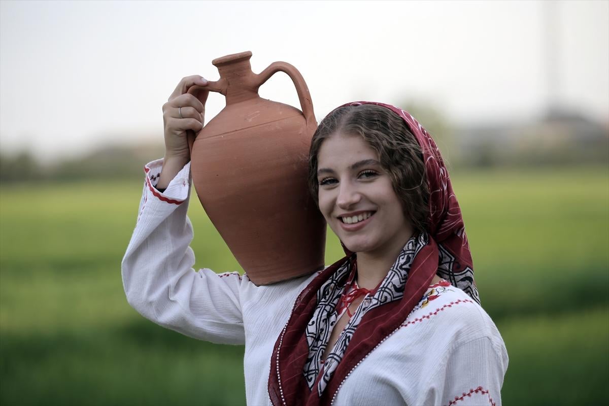 Edirne'de çeltik tarlası, doğal stüdyo oldu
