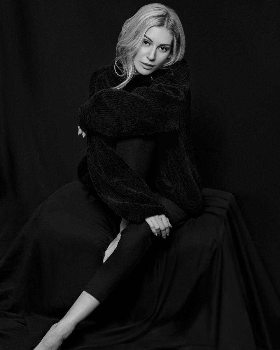 Sinem Kobal, yardım istedi