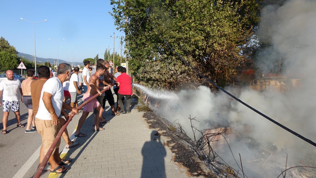 Balıkesir’de korkutan yangın