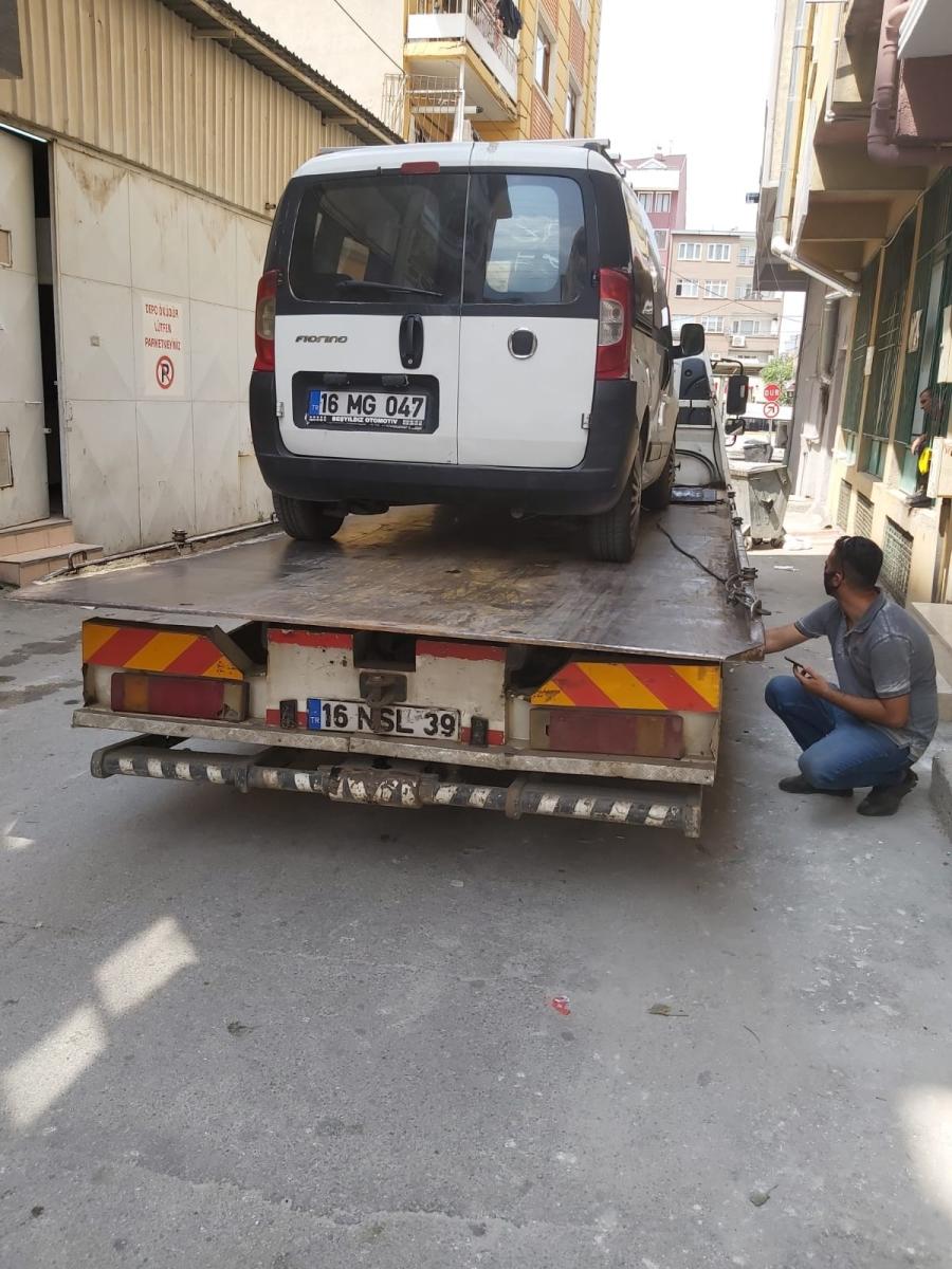 Bursa'da tehlikeli düğün konvoyu