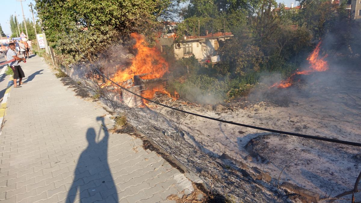 Balıkesir’de korkutan yangın