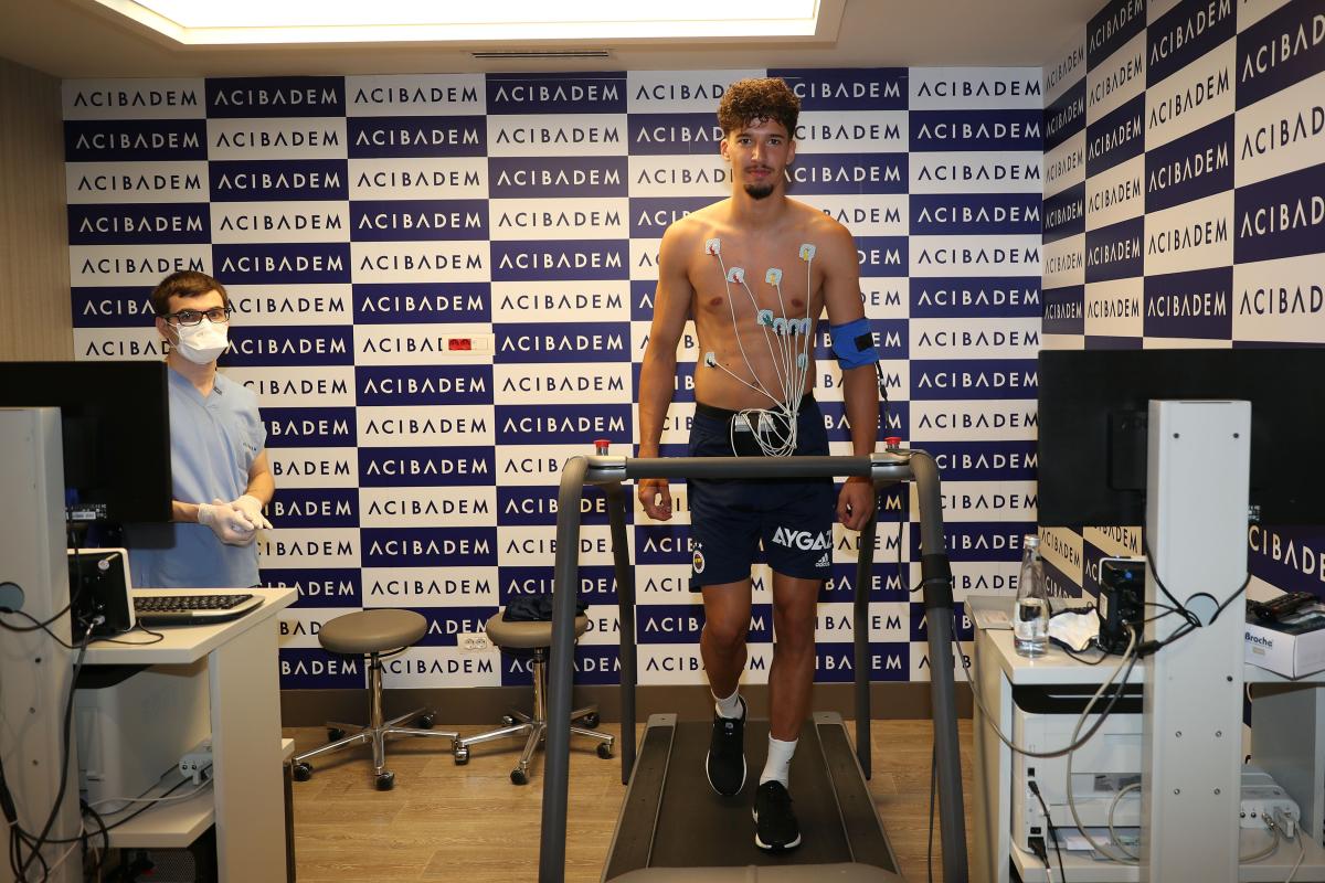 Fenerbahçe'de sağlık testleri tamamlandı