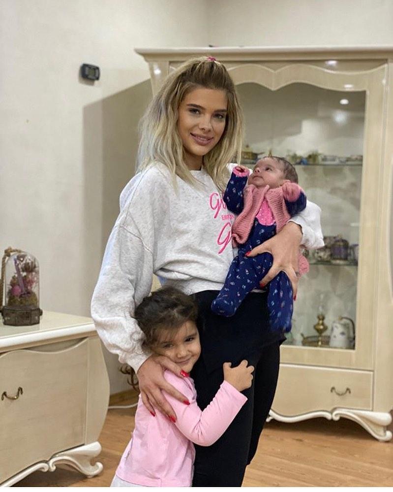 Damla Ersubaşı, boşanıyor