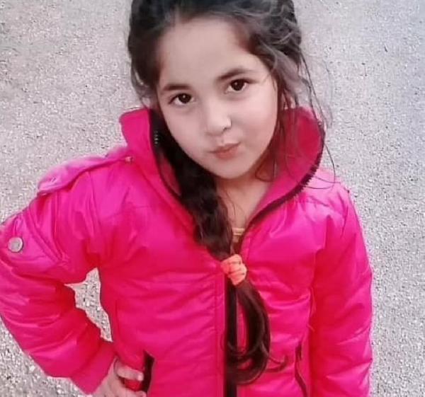 Hatay'da 8 yaşındaki Dilan’ın cenazesini annesi aldı