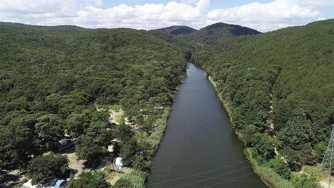 Çamlıkoy, tatilcilerin uğrak noktası oldu