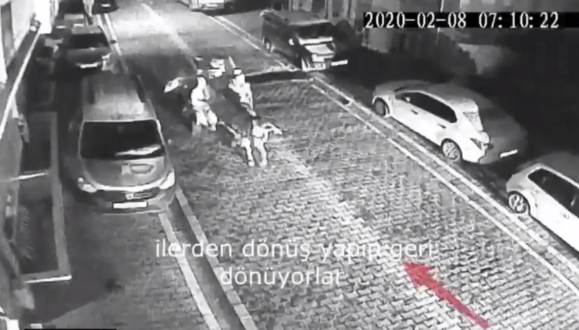 İstanbul’da ekmek hırsızları kamerada