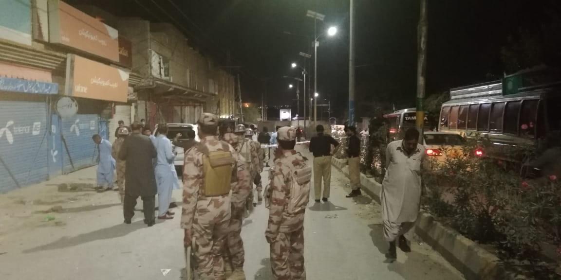 Pakistan'da bombalı saldırı: 1 çocuk öldü