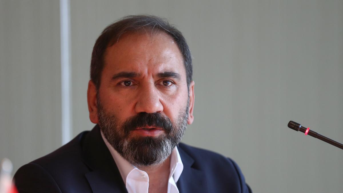 Mecnun Otyakmaz: Mert Hakan'a söz vermiştik