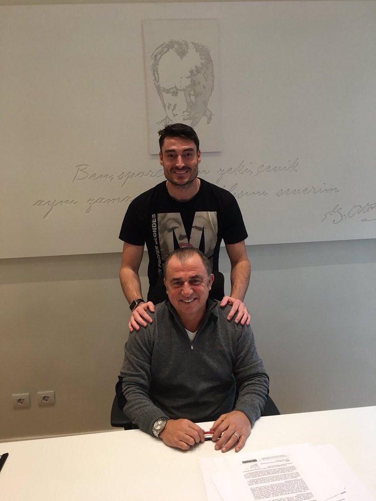 Fatih Terim'in yeni yardımcısı Riera oldu