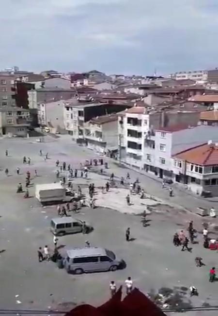Esenler'de mahalleyi savaş alanına çeviren kavga