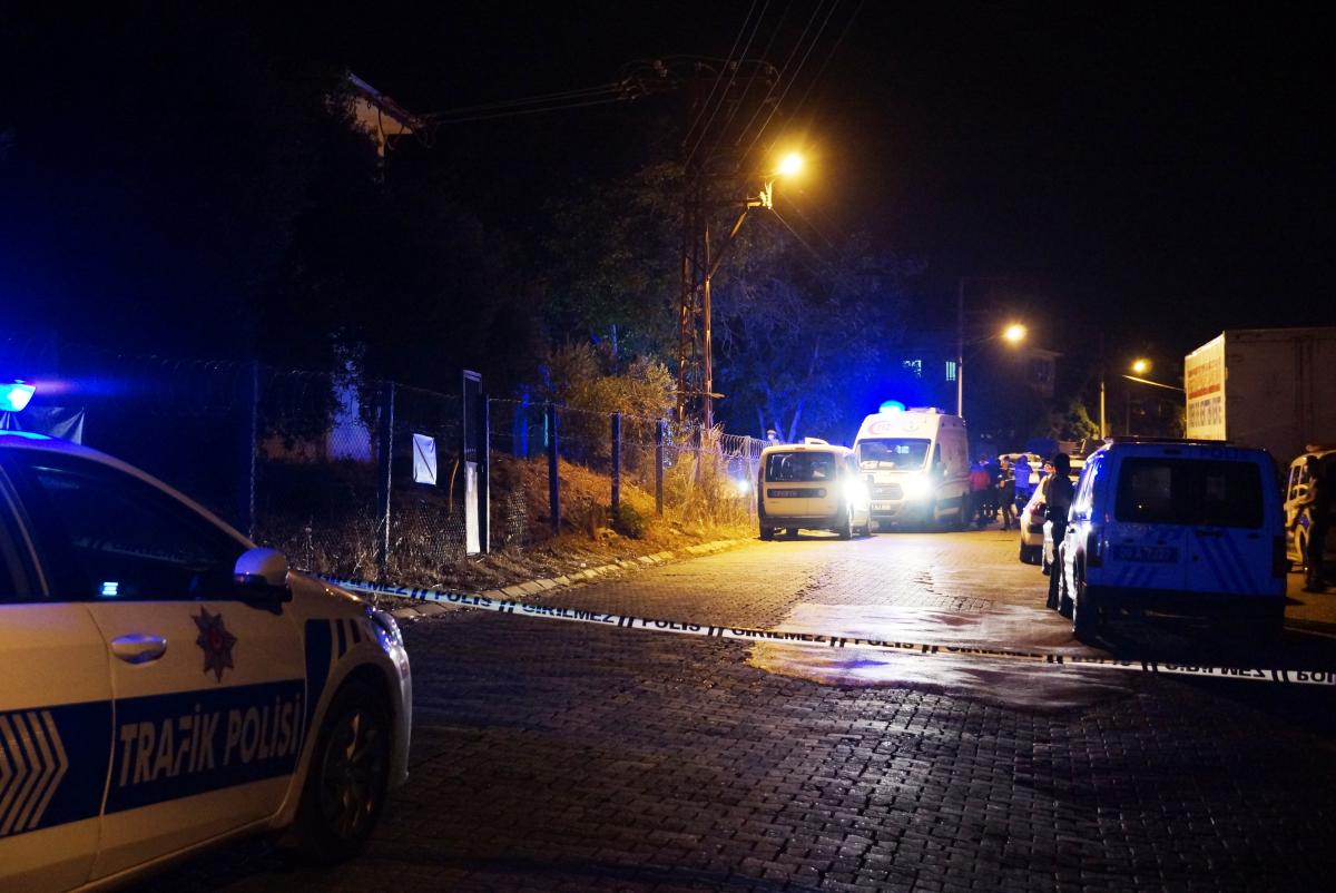 Aydın'da bir kişi ağaca asılı halde bulundu