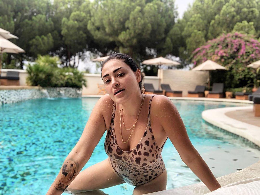 Dilan Çıtak Tatlıses'ten mayolu fotoğraf