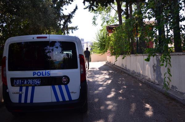Adana'da silahını temizleyen polis kendini vurdu
