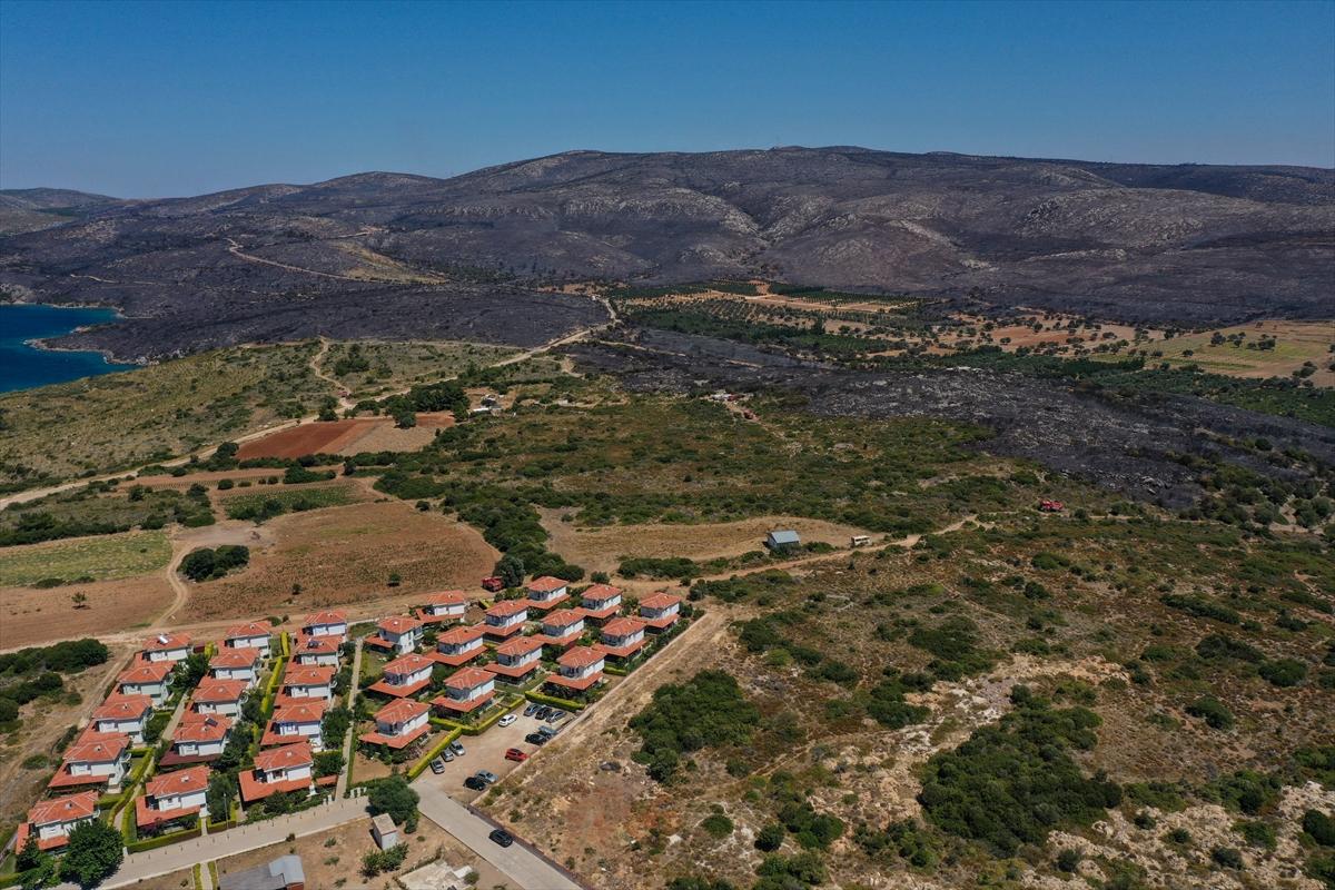 Çeşme'deki yangın havadan görüntülendi