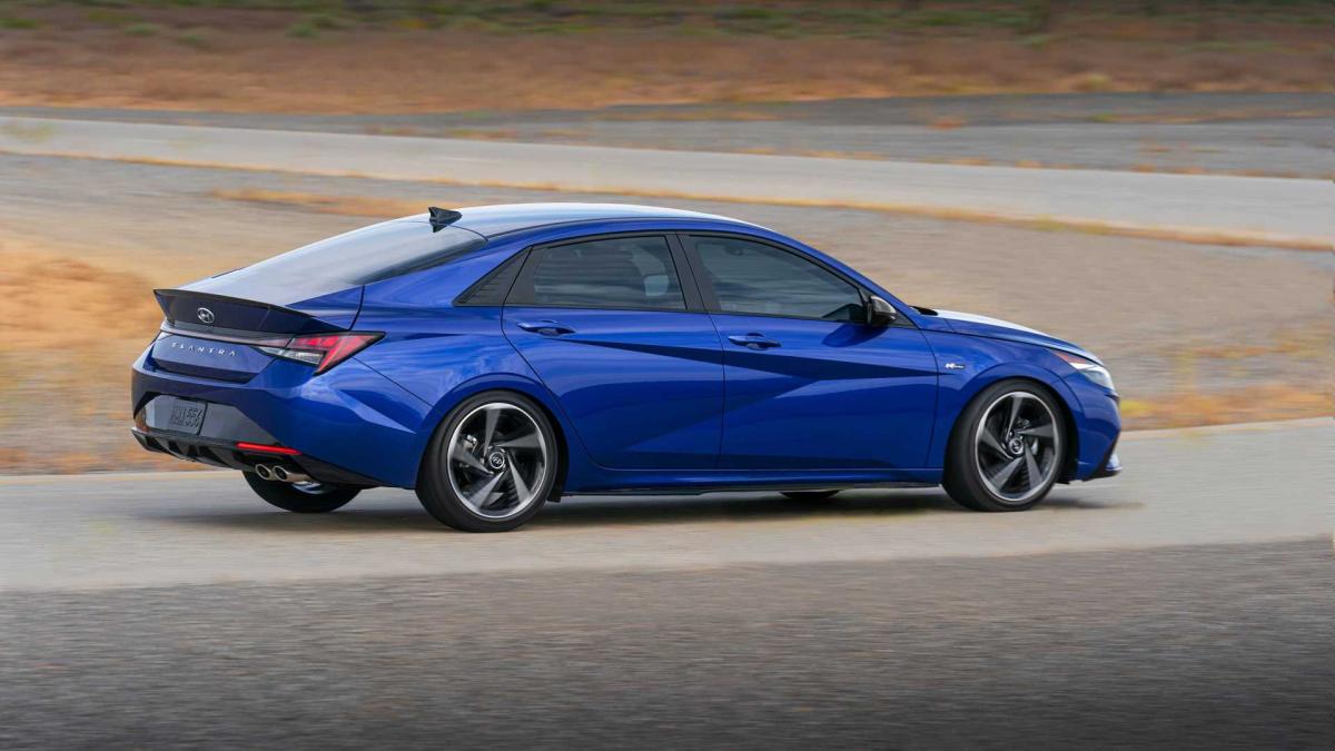 hyundai-elantra-nline