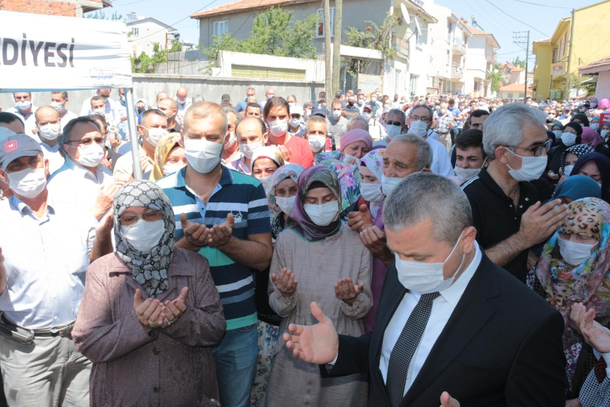 Çorum'da evlerin küle döndüğü yangında kahreden detay