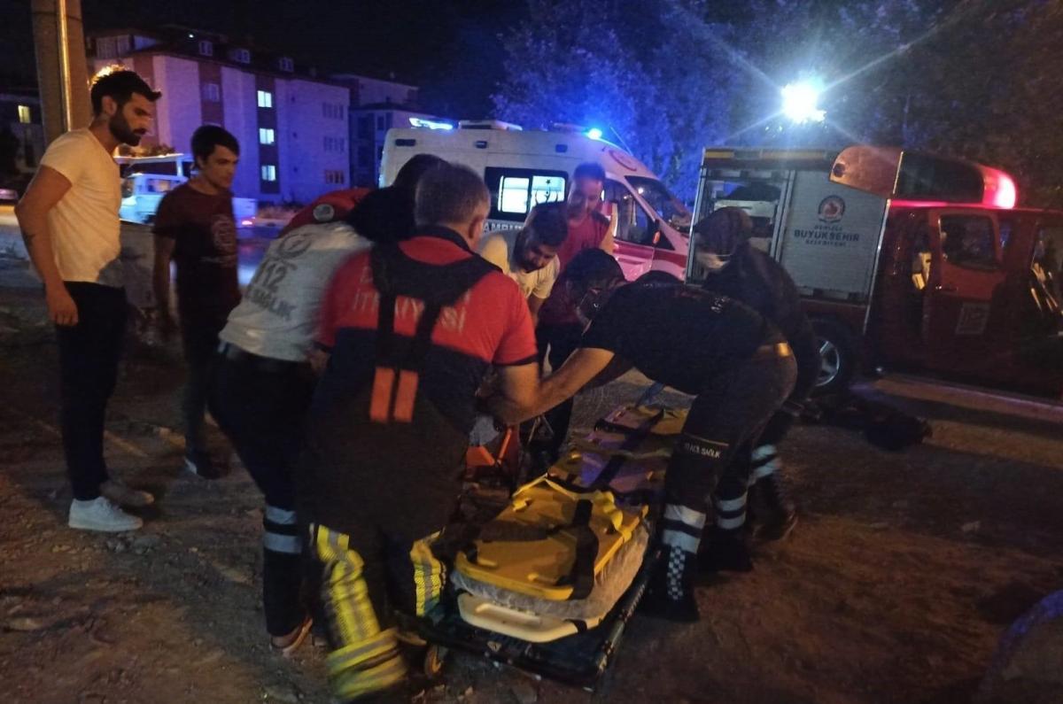 Denizli'de inşaat çukuruna düşen adam kurtarıldı