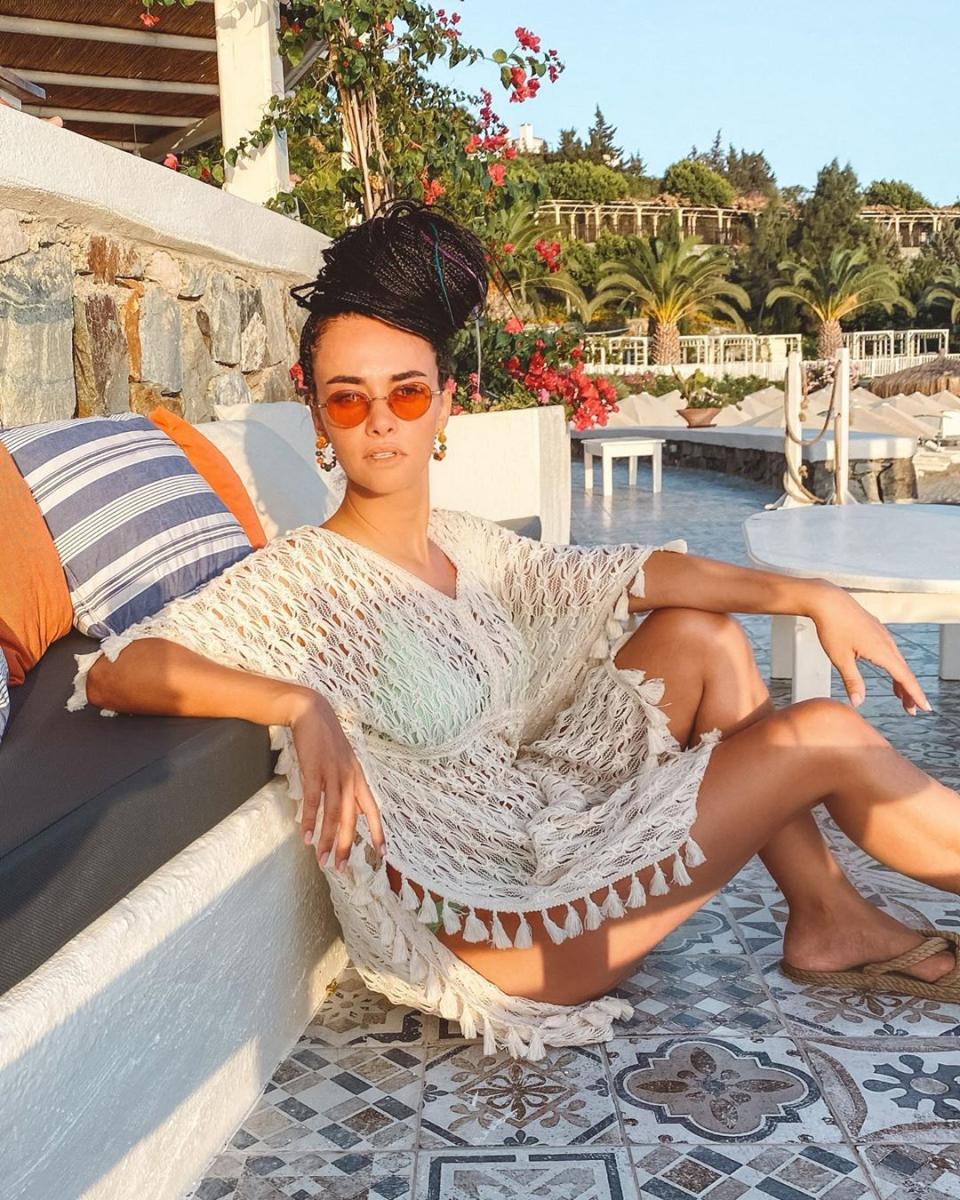 Hande Soral, Afrika örgüsü yaptırdı