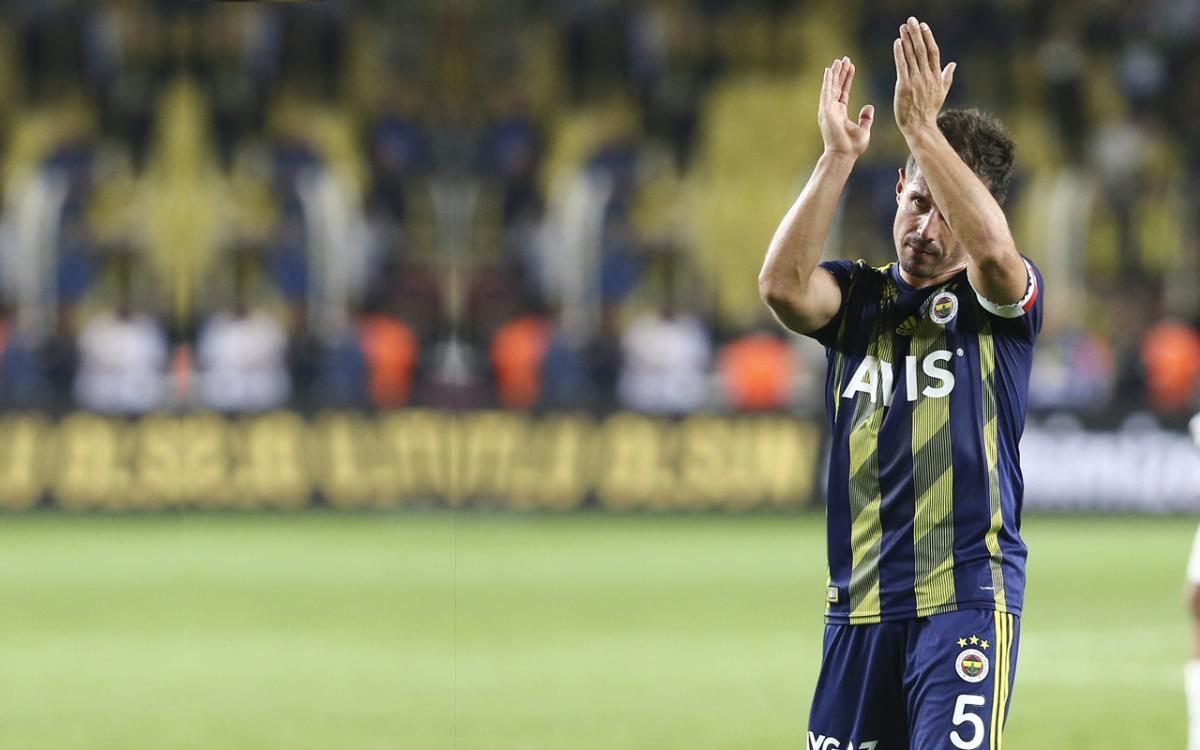 Emre Belözoğlu, futbolu bıraktı